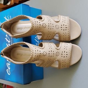 Easy Street Thelma Sandal 8.5W